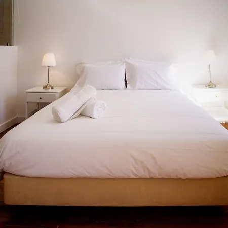Gs Chiado Boutique Studios&suites 3*