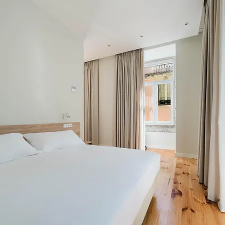 Gs Chiado Boutique Studios&suites 3*